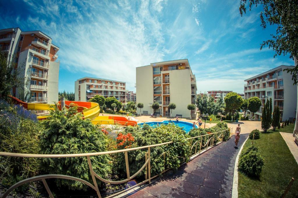 Hi Hotels Imperial Resort Sunny Beach Exterior photo