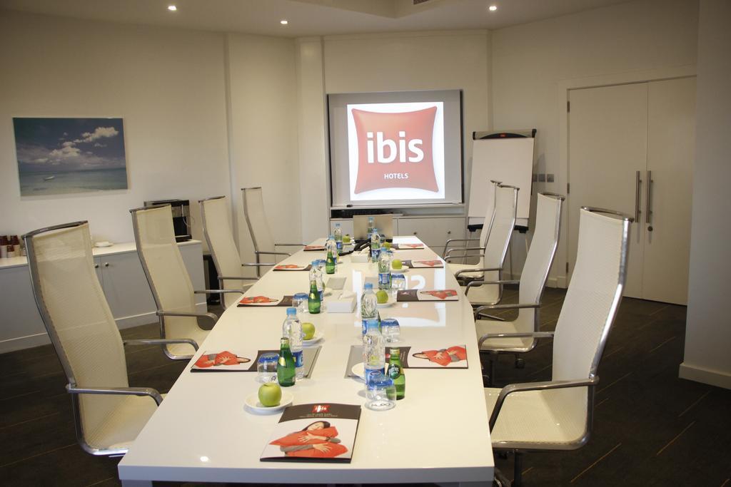 Ibis Yanbu Hotel Exterior photo