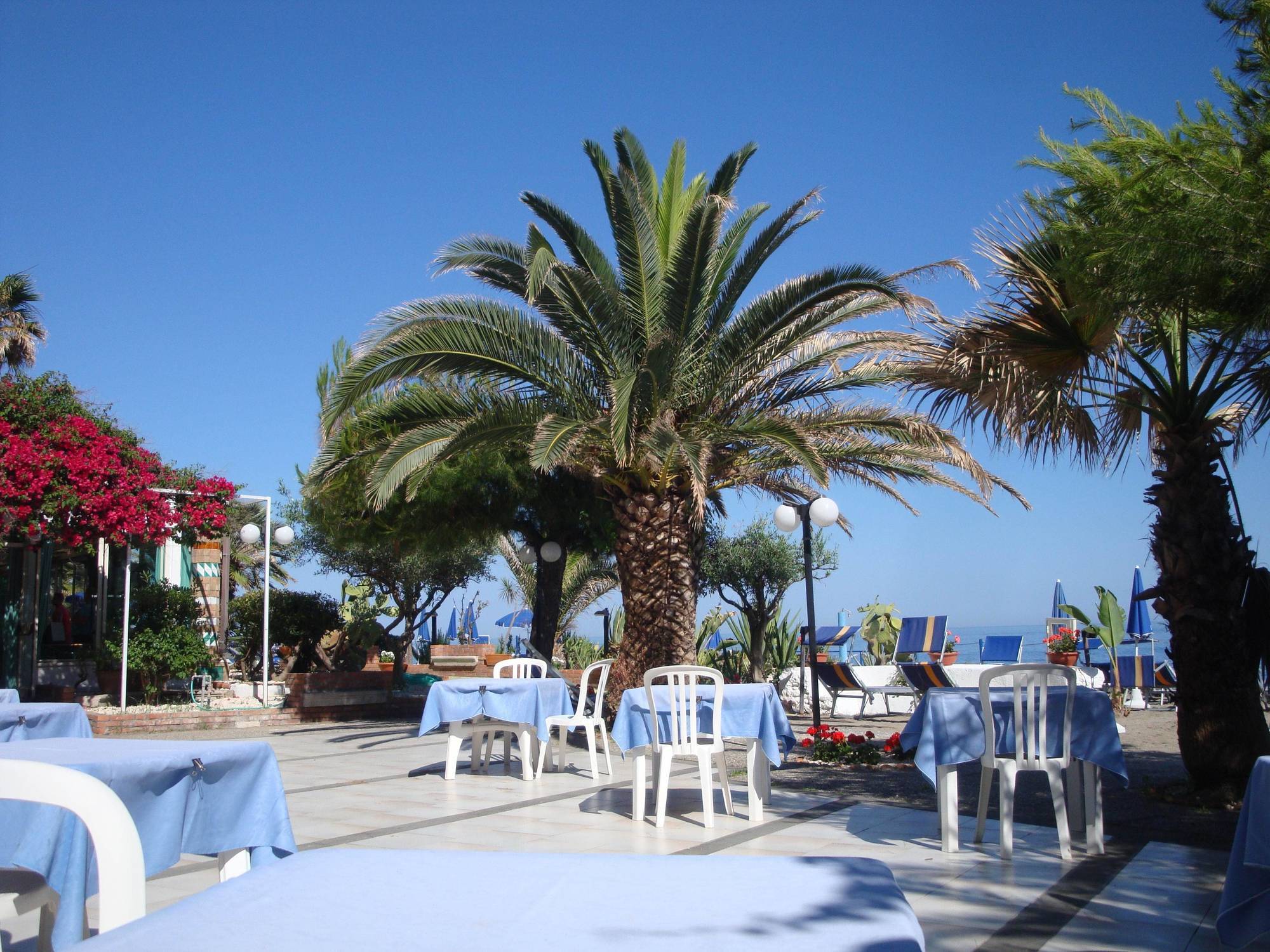 Hotel Nike Giardini Naxos Restaurant photo