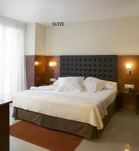 Hotel Mu & Spa La Cortinada Room photo