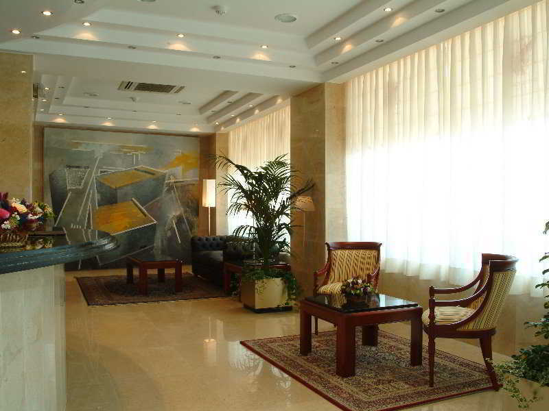 Hotel Gran Legazpi Madrid Interior photo