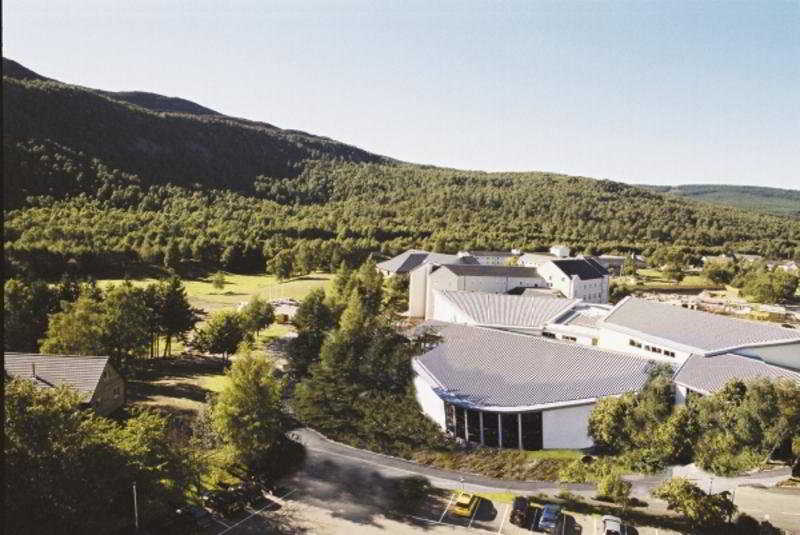 Macdonald Morlich Hotel At Macdonald Aviemore Resort Exterior photo