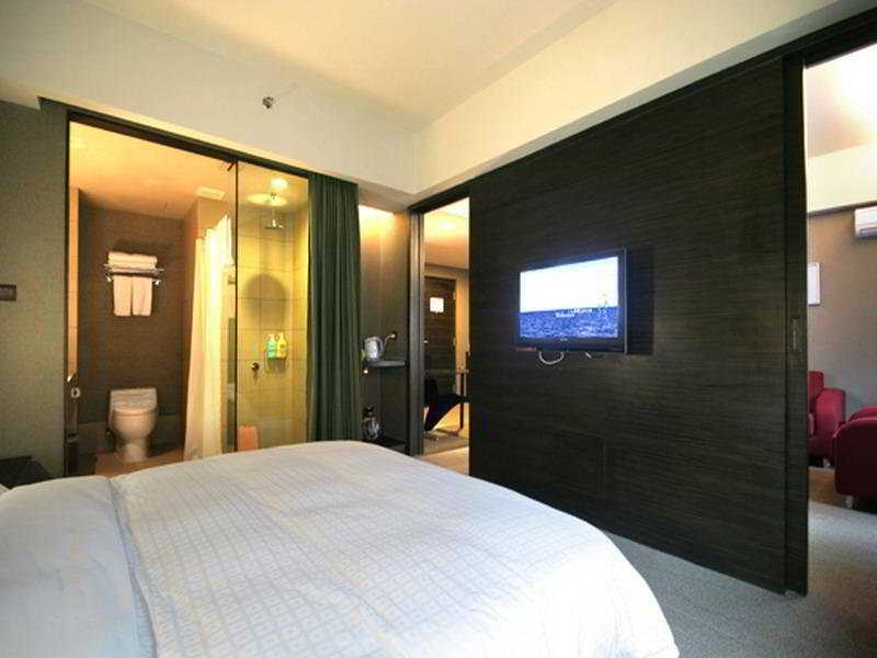 The Inn At Bay Harbor Dalian Room photo