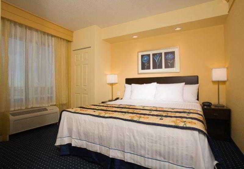 Springhill Suites By Marriott Cheyenne Room photo