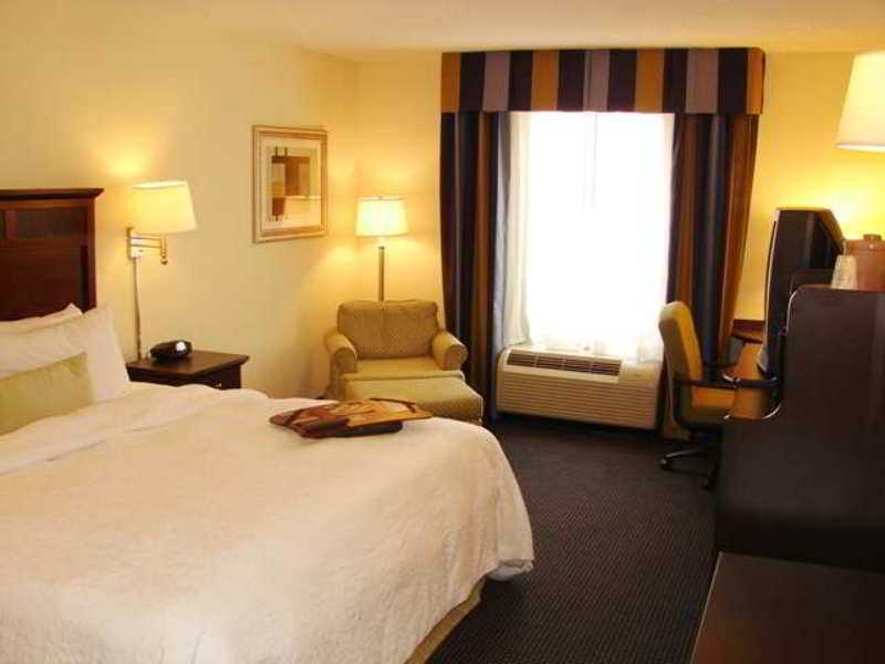 Hampton Inn & Suites Clermont Room photo
