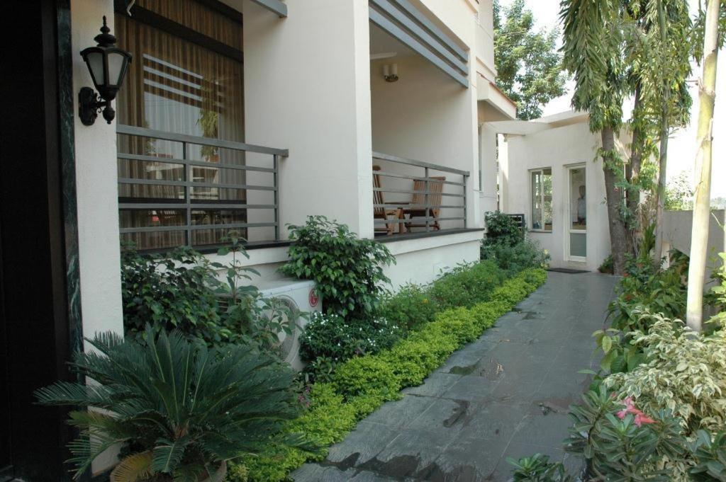 Oneira Eleganze Serviced Apartment Chennai Exterior photo