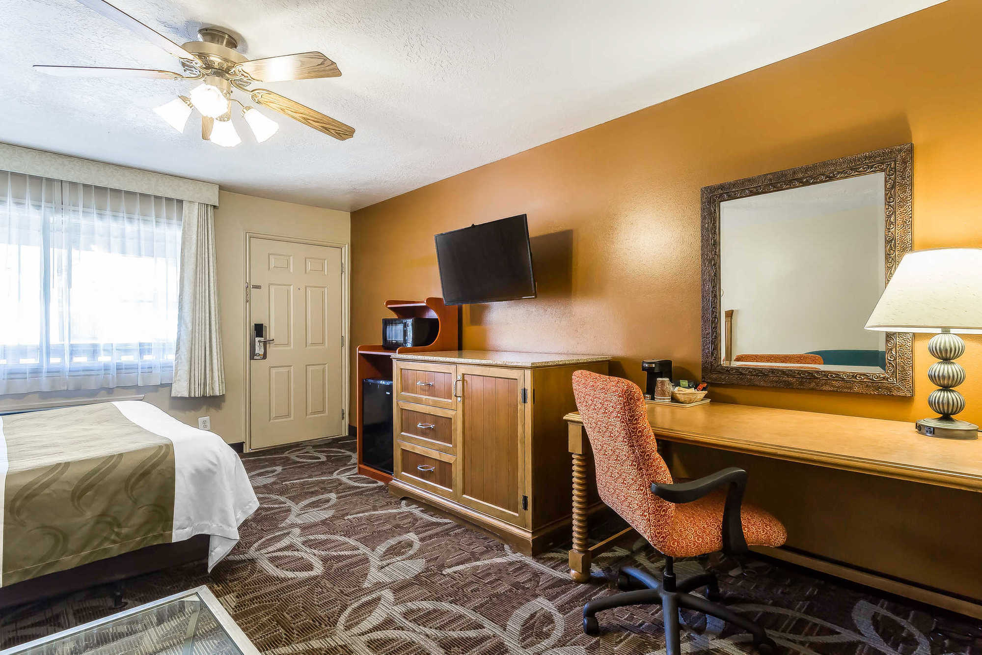 Quality Inn Bryce Canyon Panguitch Room photo