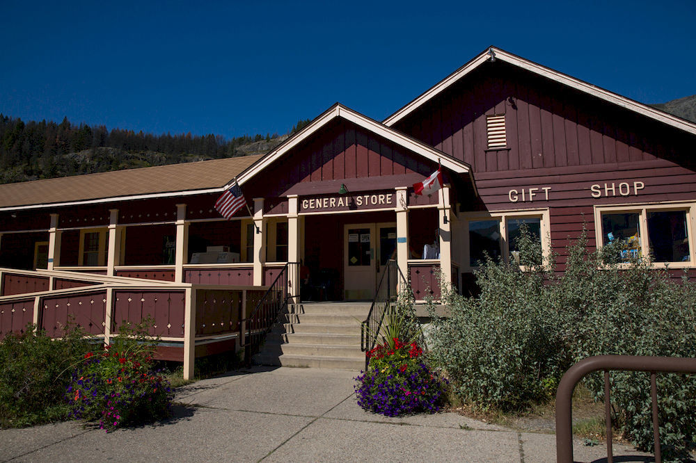 Rising Sun Motor Inn East Glacier Park Village Exterior photo