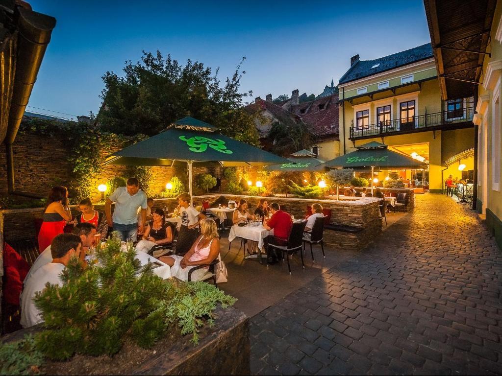 Hotel Central Park Sighisoara Exterior photo