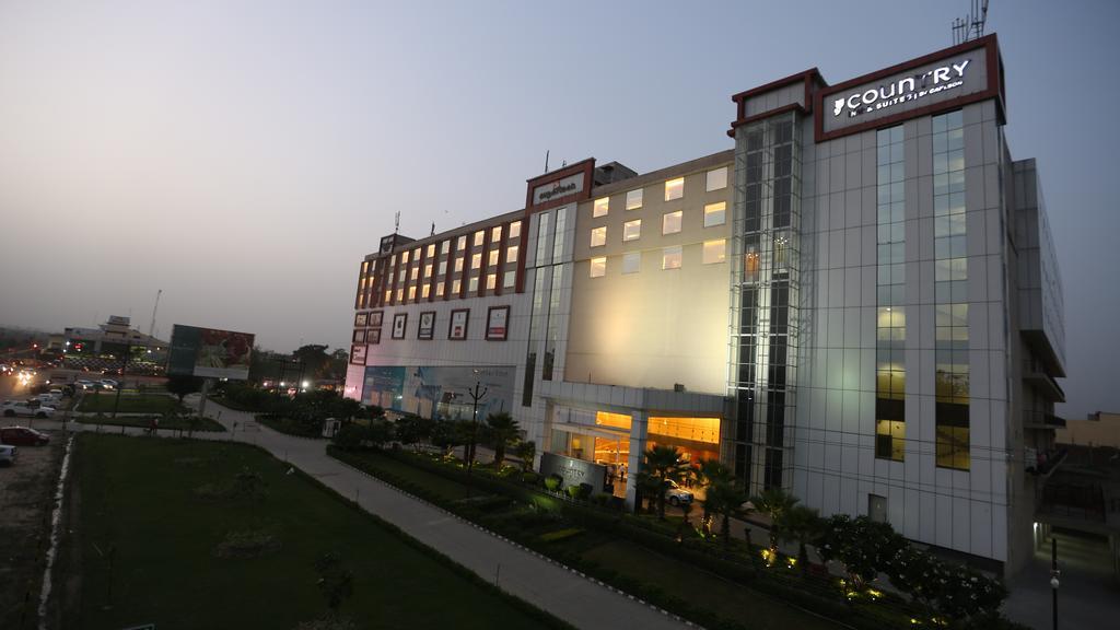 Country Inn & Suites By Radisson, Meerut Exterior photo