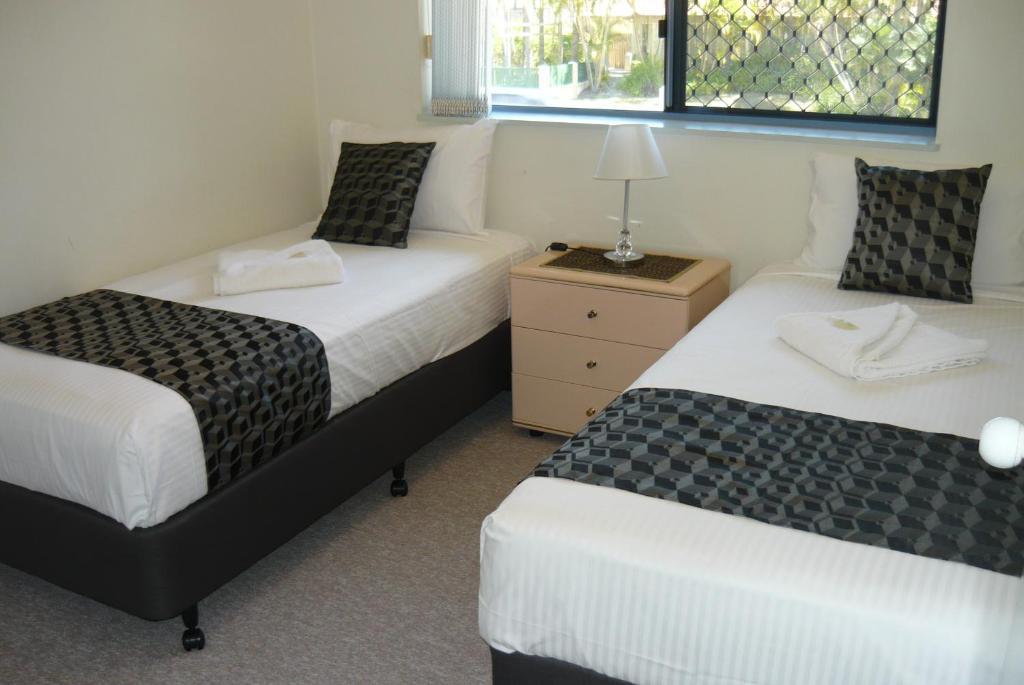 Sails Resort Golden Beach Caloundra Room photo