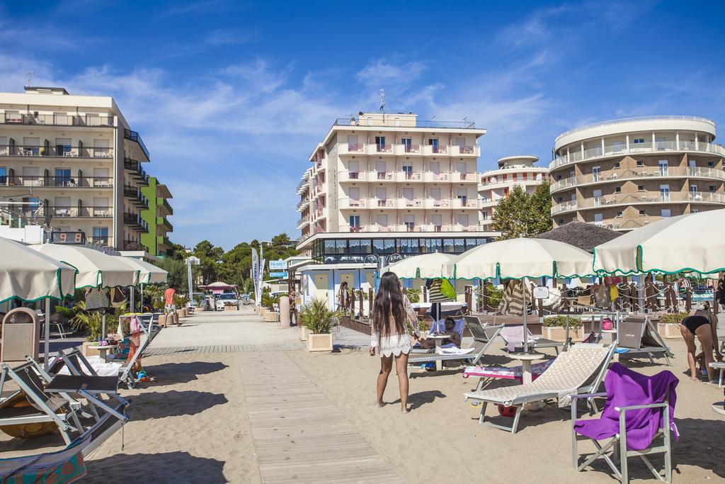 Hotel Apollo Milano Marittima Exterior photo