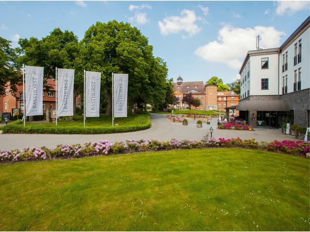 Schloss Basthorst Crivitz Exterior photo