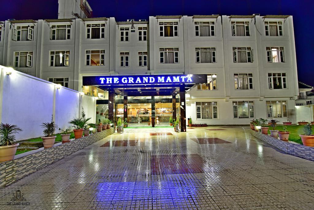 The Grand Mamta Hotel Srinagar  Exterior photo