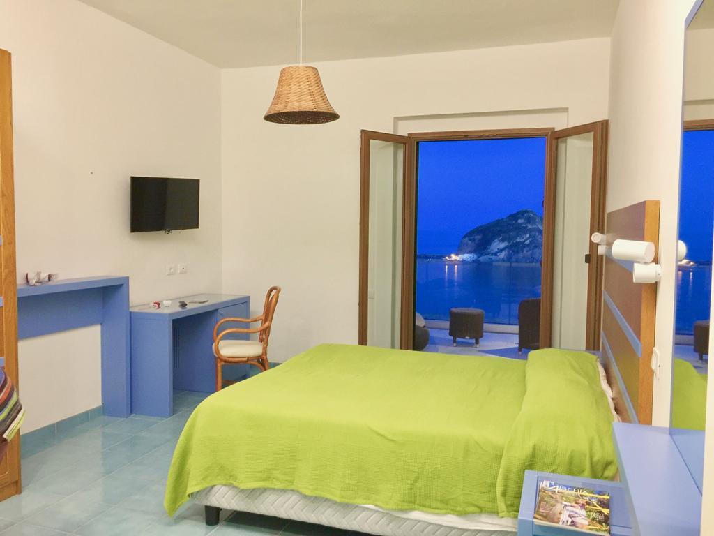 Hotel Torre Sant'Angelo Forio  Room photo