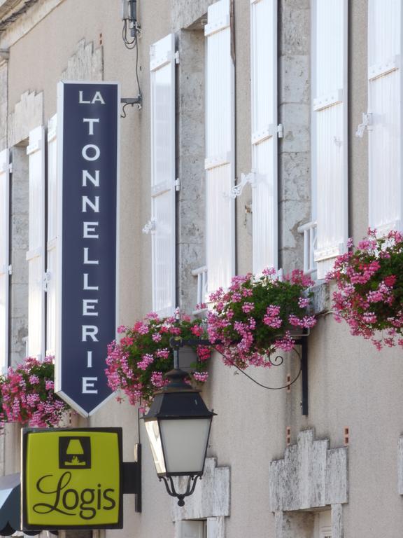 Logis Hotel La Tonnellerie Beaugency Exterior photo