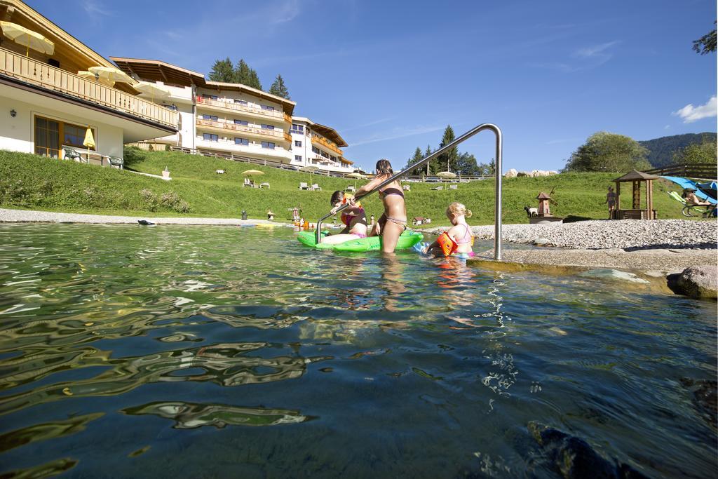 Hotel Berghof Soll Exterior photo