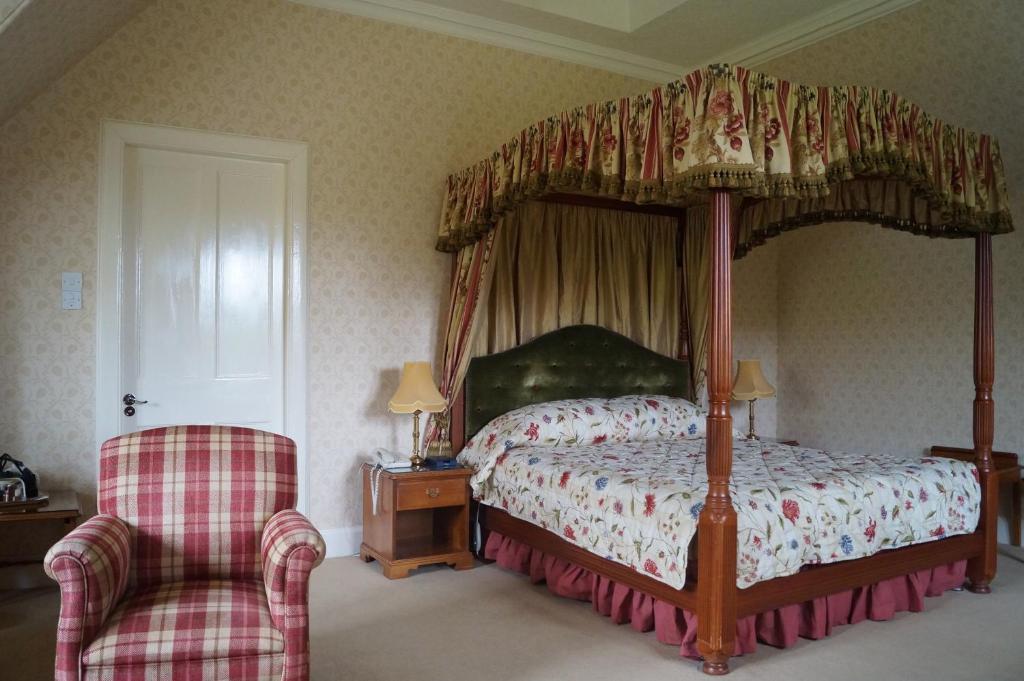 Glengarry Castle Hotel Invergarry Room photo