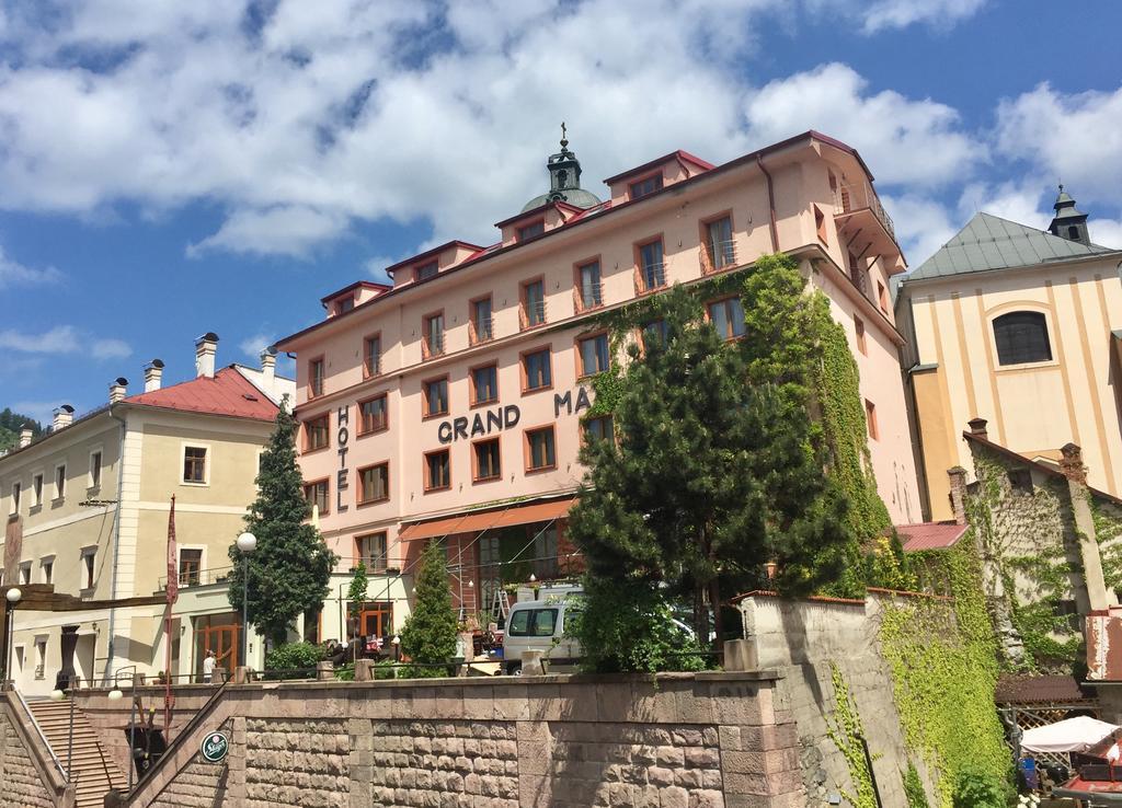 Hotel & Penzion Grand Matej Banska Stiavnica Exterior photo