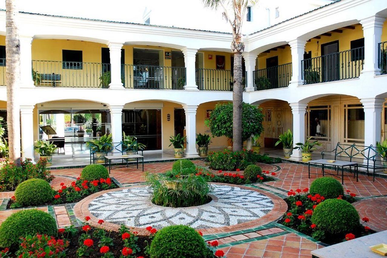 Los Monteros Marbella Hotel & Spa Exterior photo