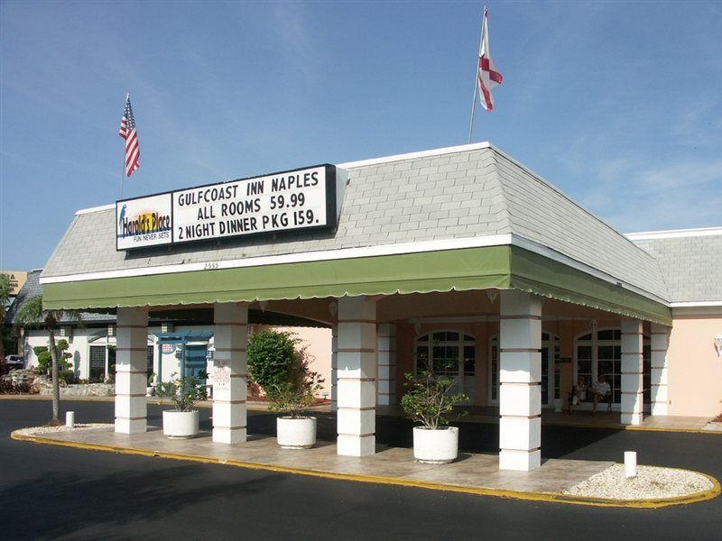 Gulfcoast Inn Naples Exterior photo