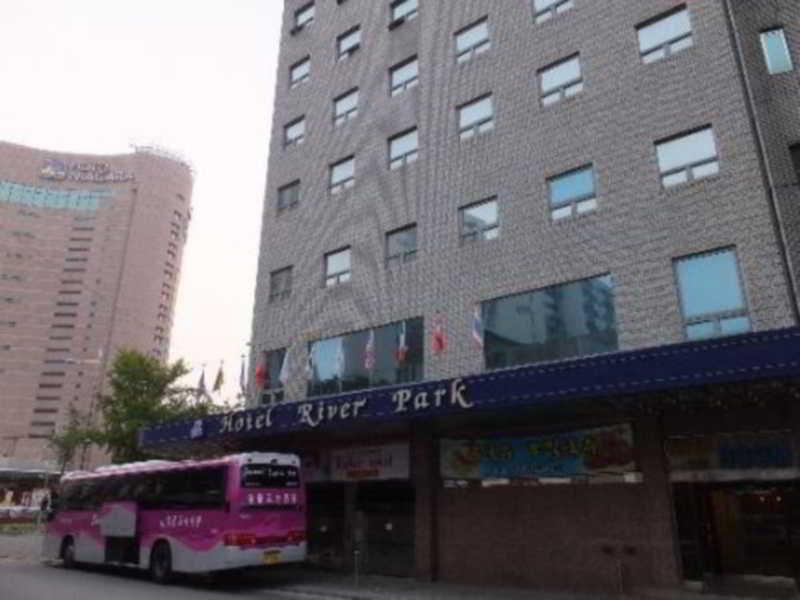 River Park Hotel Seoul Exterior photo
