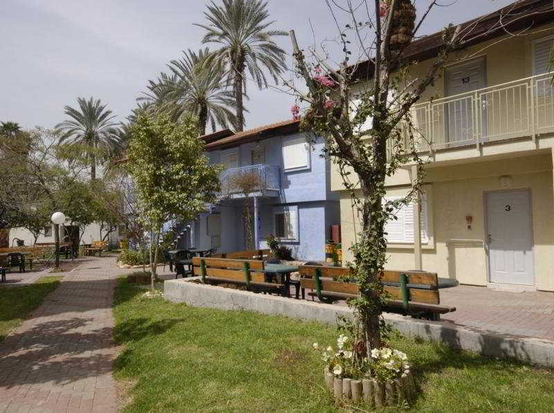 Kibbutz Country Lodging Degania Bet Hotel Exterior photo