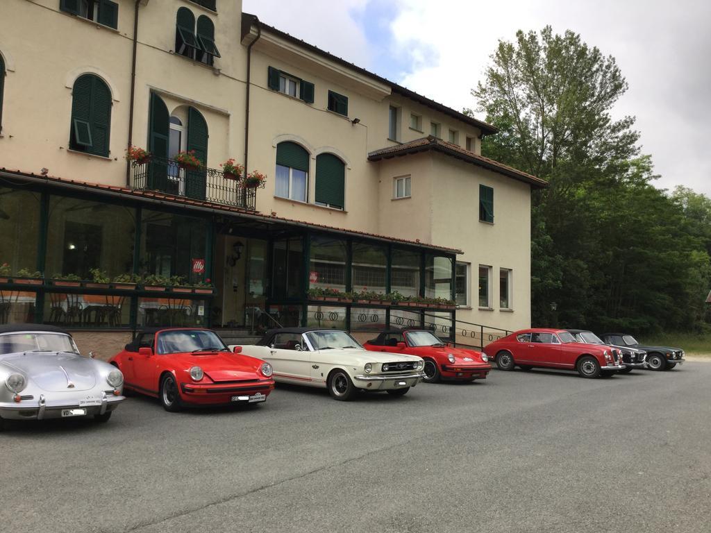 Albergo Ristorante Turchino Campo Ligure Exterior photo