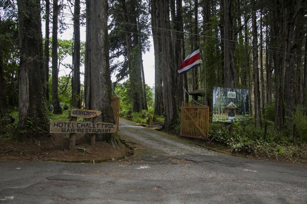 Hotel Chalet Tirol Heredia Exterior photo