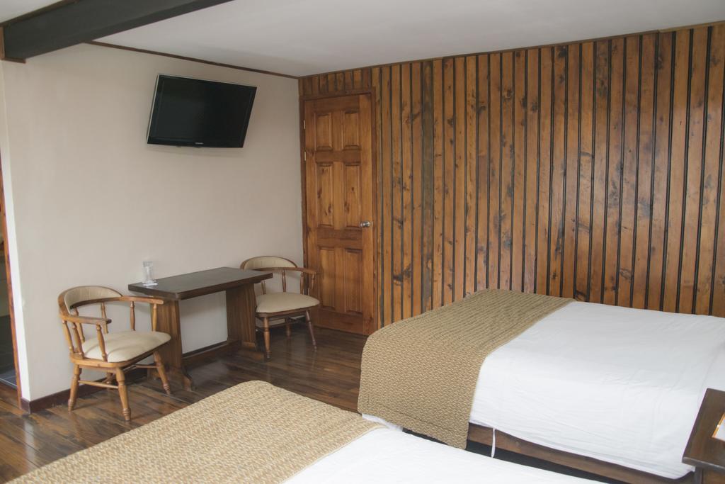 Hotel Chalet Tirol Heredia Room photo