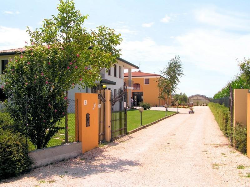 Agriturismo Il Melograno Villa Tessera Exterior photo