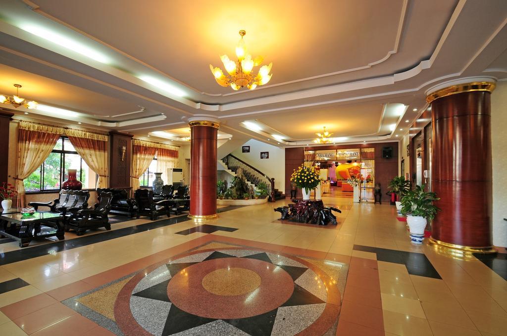 Duy Tan Hotel Hue Exterior photo