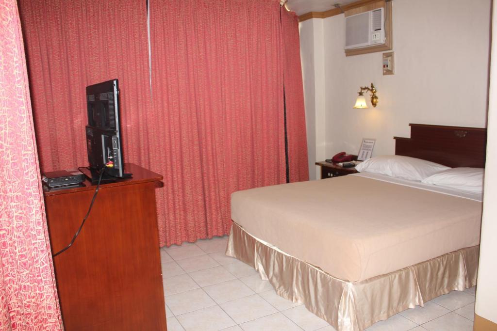 Elegant Circle Inn Cebu Room photo