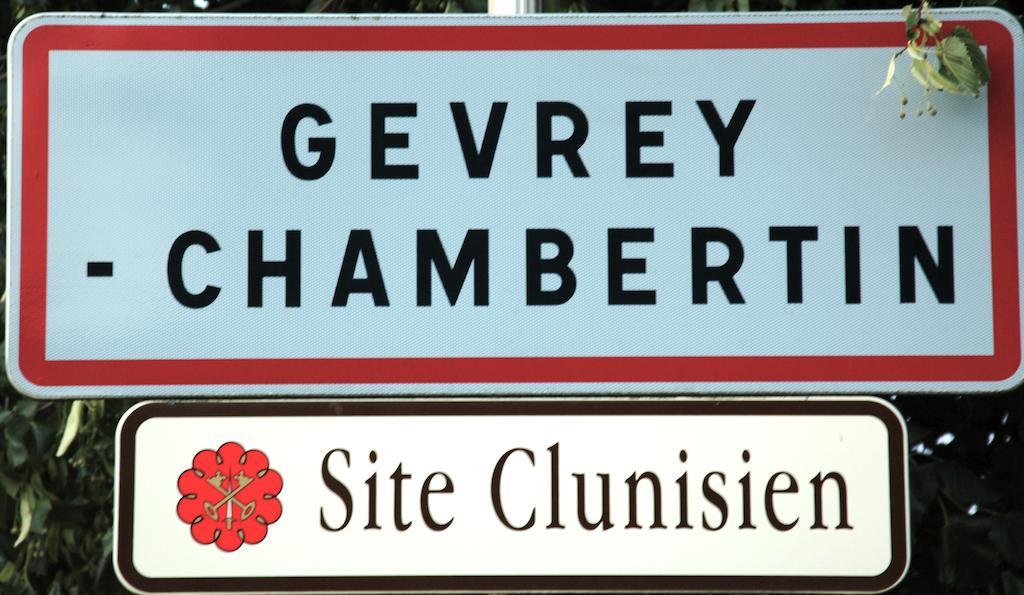 Les Deux Chevres Hotel Gevrey-Chambertin Exterior photo