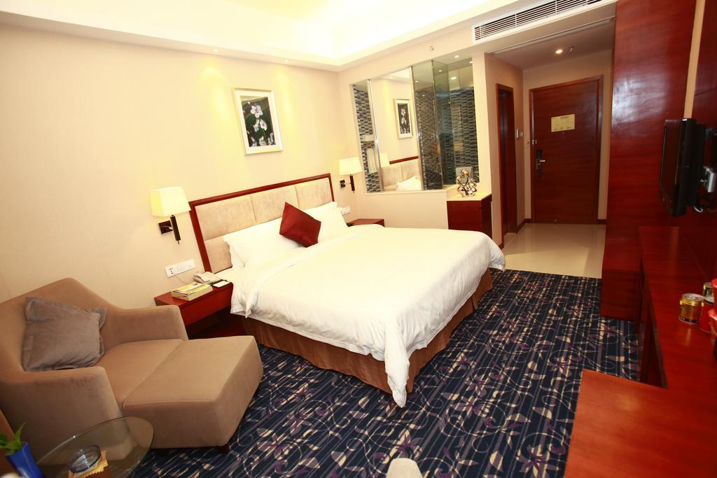 Sentosa Hotel Shenzhen Majialong Branch Room photo