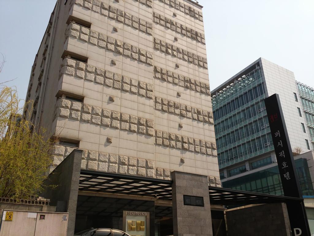Suwon Hotel Pacific Exterior photo