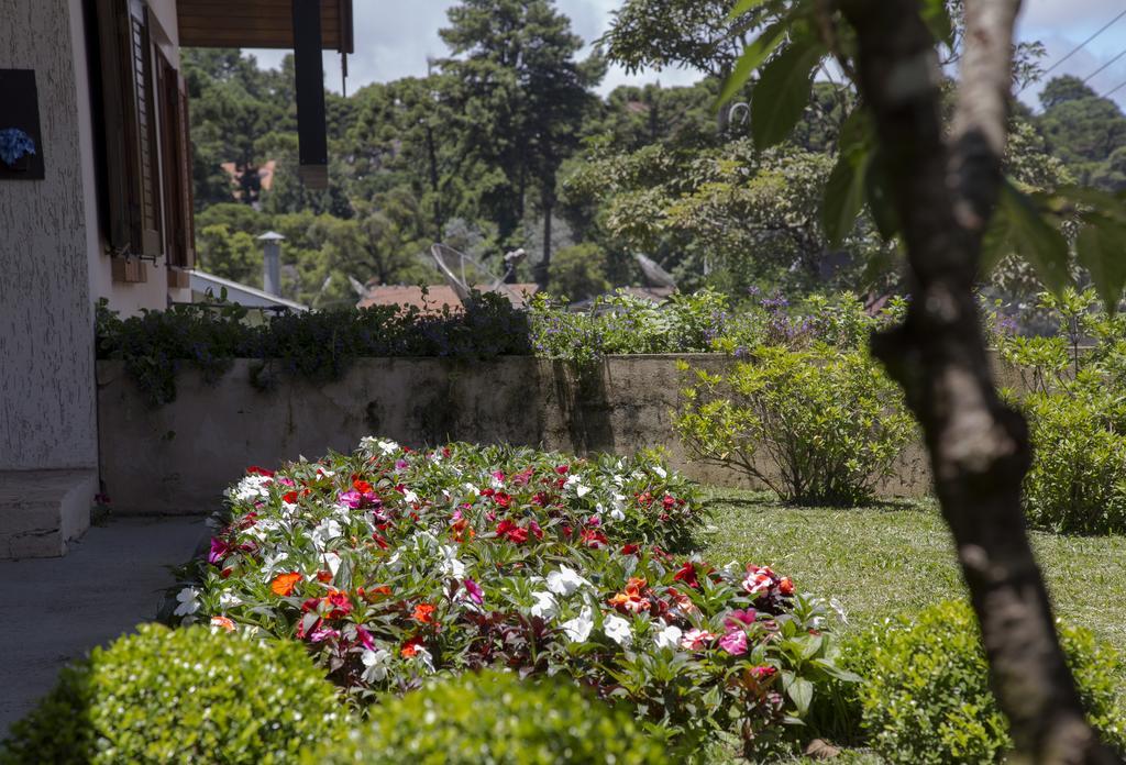 Pousada Recanto Feliz Campos do Jordao Exterior photo