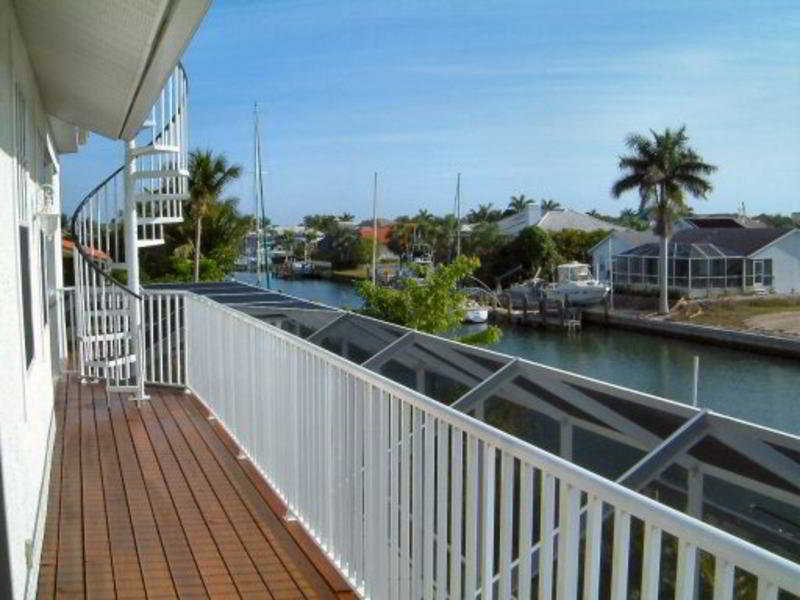 Gulf Coast Holiday Homes Marco Island Exterior photo