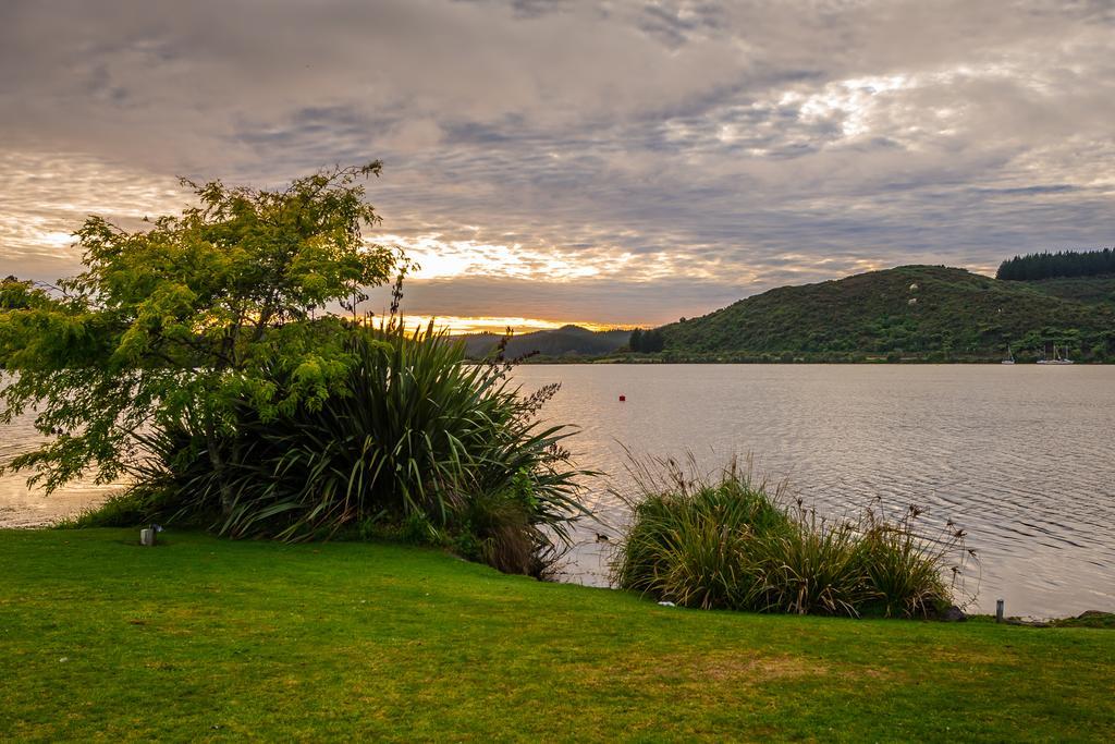 Vr Rotorua Lake Resort Exterior photo