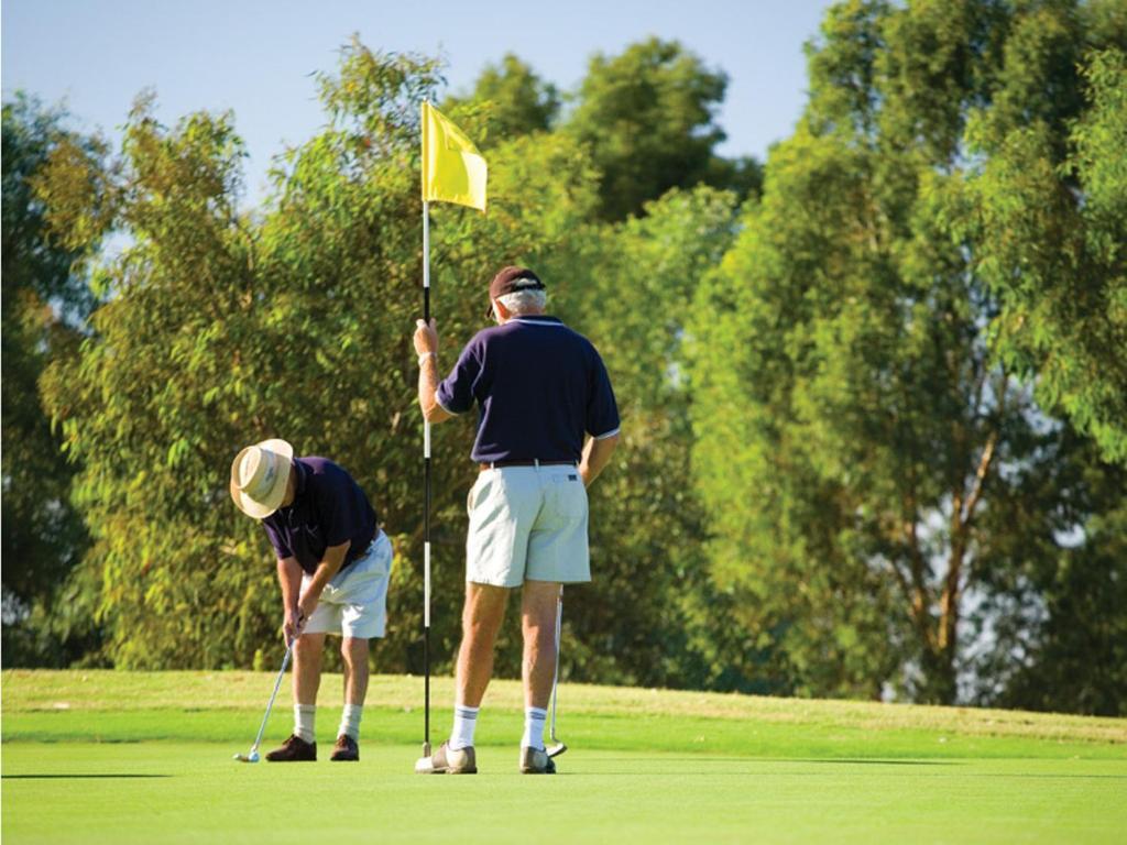 Rich River Golf Club Moama Exterior photo