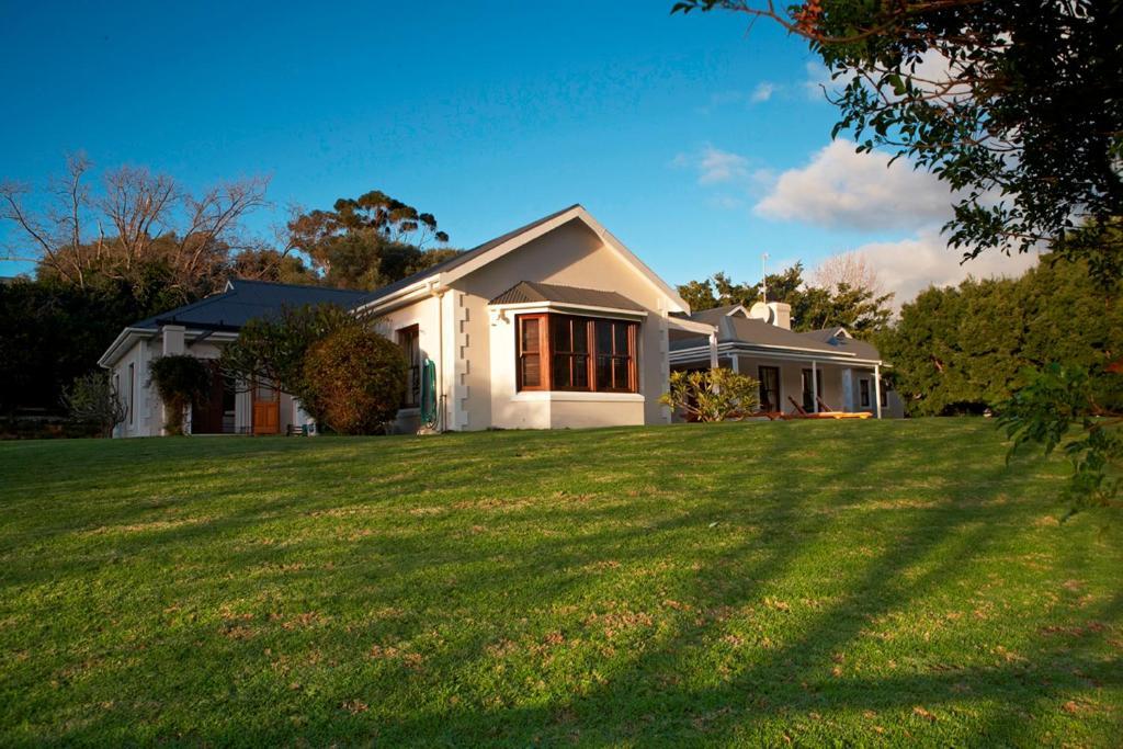 Olive Tree Country House Villa Hermanus Exterior photo