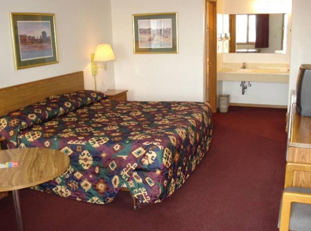 Yorkshire Motel Room photo
