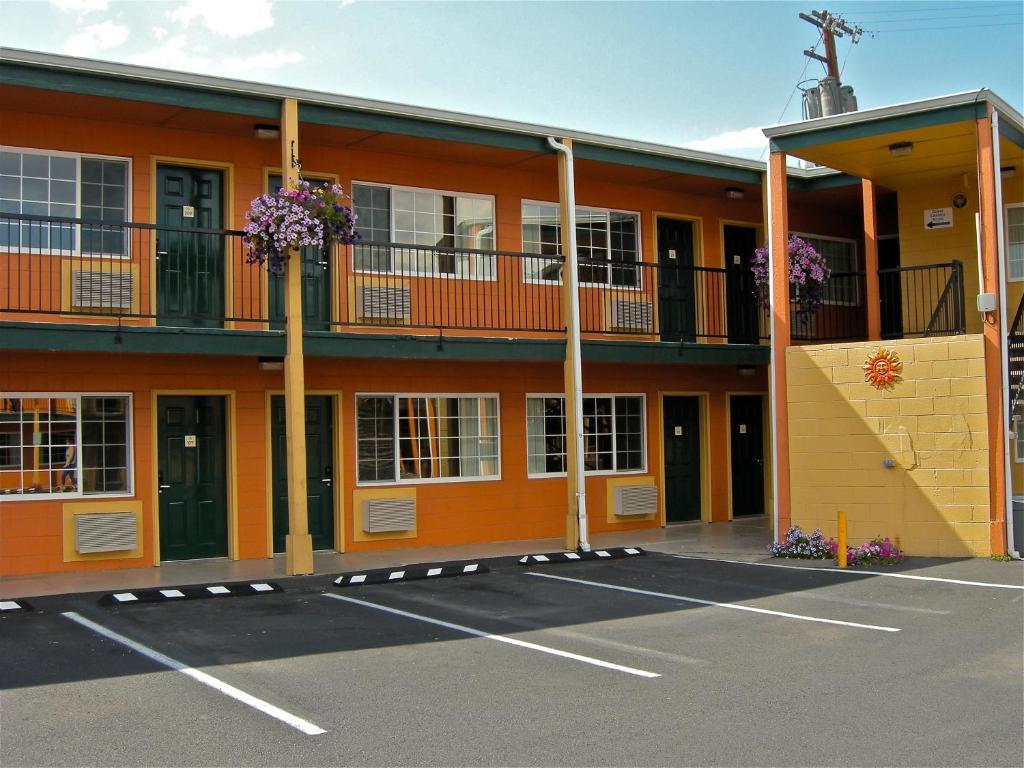 Americas Best Value Inn - Pendleton Exterior photo