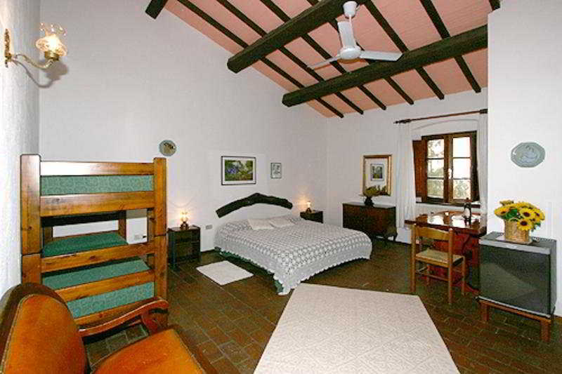 Campo Di Carlo Guest House Sassetta Room photo