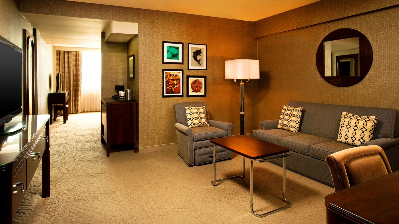 Sheraton Tampa Brandon Hotel Room photo