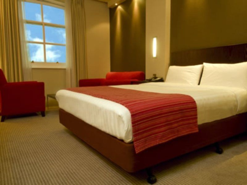 Nh London Kensington Hotel Room photo