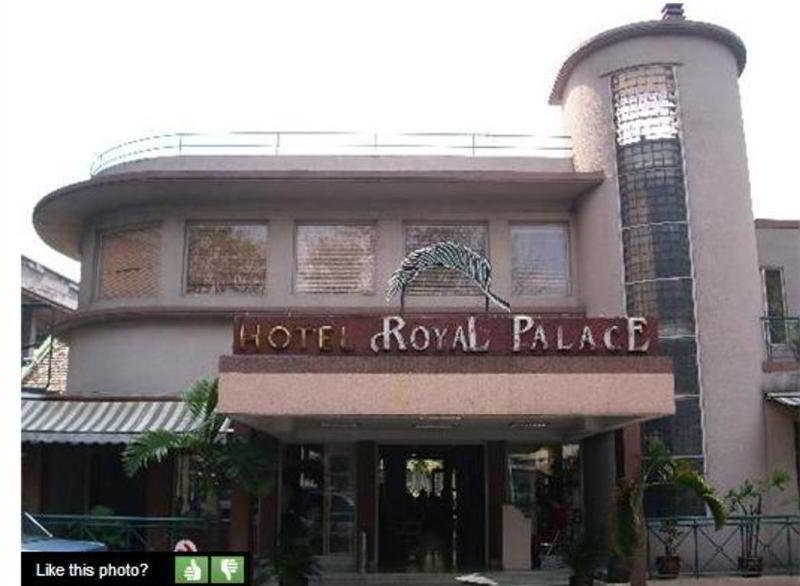 Hotel Royal Palace Bandung Exterior photo