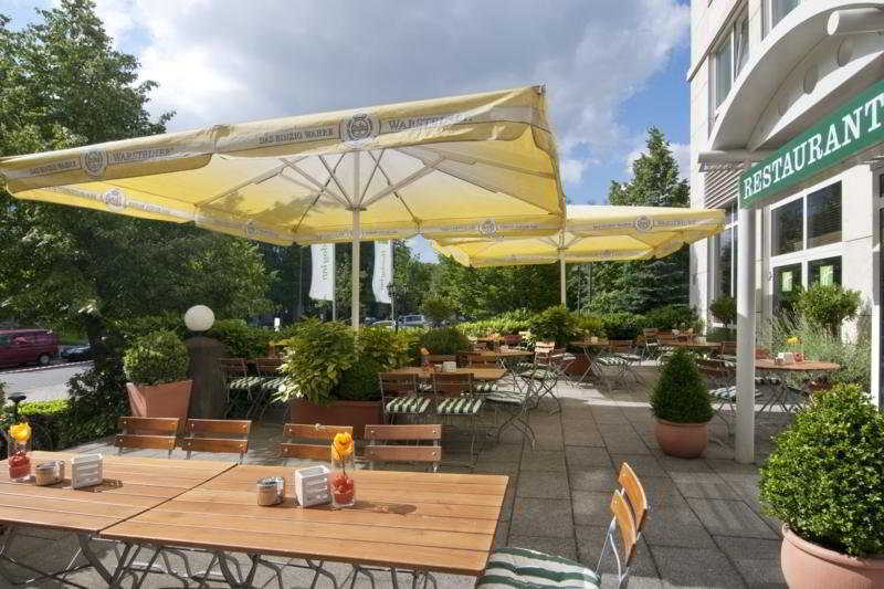Holiday Inn Dusseldorf-Neuss, An Ihg Hotel Restaurant photo