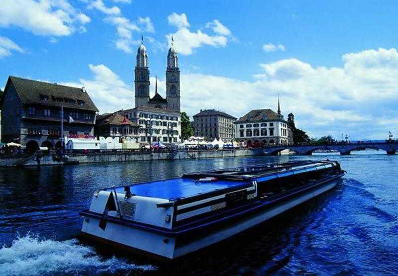 Renaissance Zurich Hotel Exterior photo