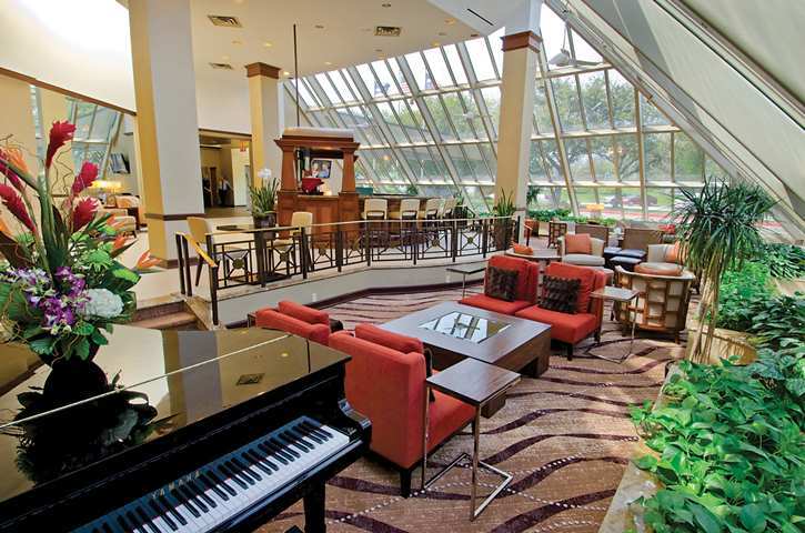 Hilton Houston Westchase Hotel Restaurant photo